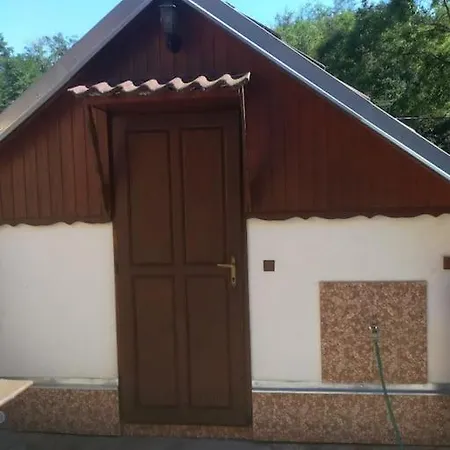 Casa de Férias útulná V Blízkosti Znojma, Velmi Klidné Prostředí *